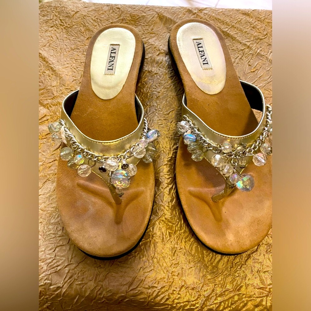 ALFANI BEADED SANDALS NWOT - Picture 6 of 7